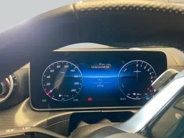 MERCEDES-BENZ C 300 e AMG Premium HeadUp Distro 360 …