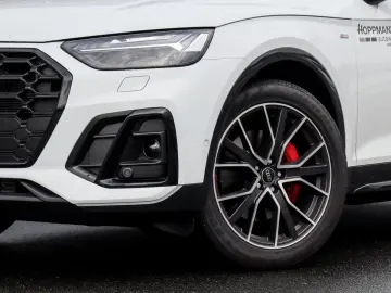 AUDI Q5 50 TFSI e S-Line Luft AHK Matrix