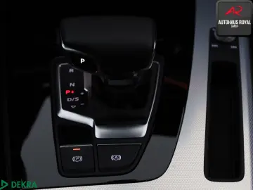 AUDI Q5 55 TFSI e qu S LINE LUFT MATRIX KEYLESS ACC