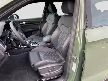 AUDI Q5 55TFSIe quattro S line S-trc Virtual Matrix C