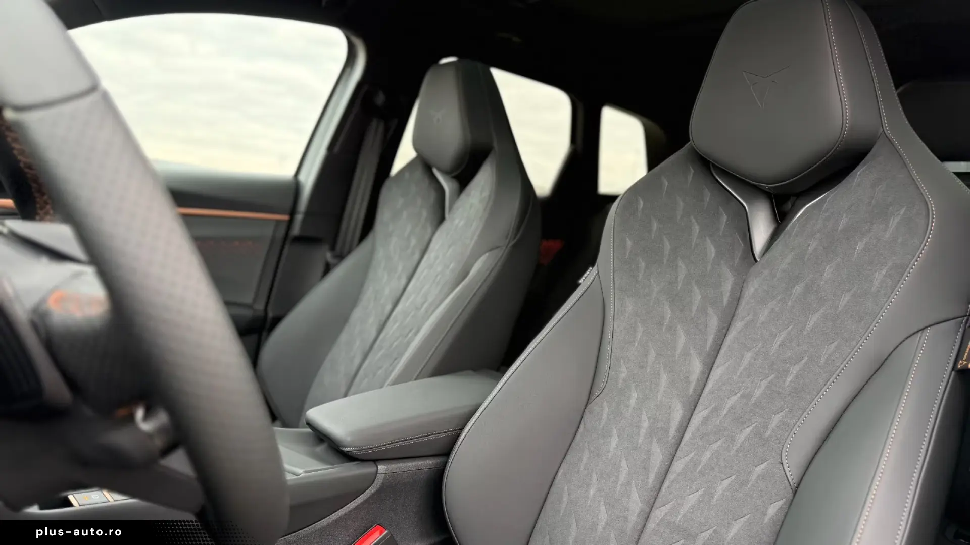 Cupra Terramar VZ 2.0 TSI DSG - Panoramic - Sennheiser