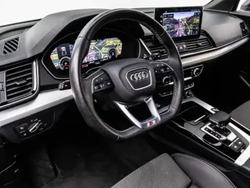 AUDI Q5 50TFSIe Q 2x S LINE MATRIX KAMERA DSP CARPLAY