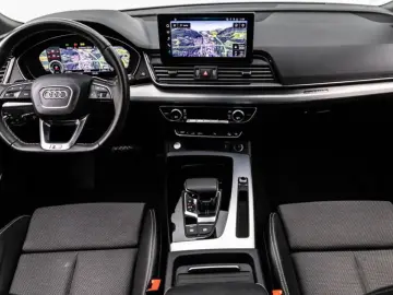 AUDI Q5 50TFSIe Q 2x S LINE MATRIX KAMERA DSP CARPLAY