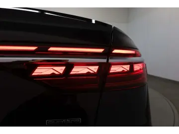 AUDI A8 60 TFSI e quattro S line B&O LED Head-up 360