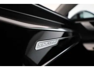 AUDI S7 Sportback TDI quattro AHK Pano Luft Laser B&O