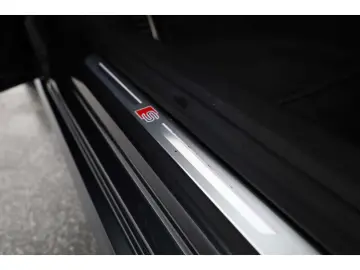 AUDI S7 Sportback TDI quattro AHK Pano Luft Laser B&O