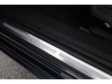 AUDI A6 allroad 40 TDI VIRTUAL B&O LED HUD SH NAV