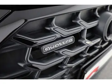 AUDI A8 50 TDI quattro