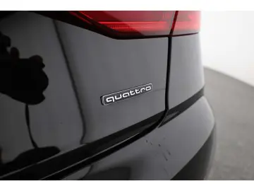 AUDI A8 50 TDI quattro