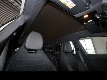 Mercedes-Benz GLC 400 4M NEW MODEL Camera Panoramic