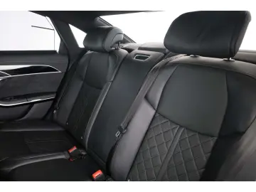 AUDI A8 50 TDI S-Line qu AHK VC B&O LED Head-up Pano