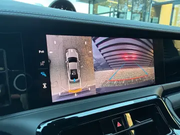 Porsche Panamera 4 E-Hybrid