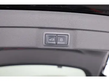AUDI A5 Limousine e-hybrid quattro S line B&O HUD LED