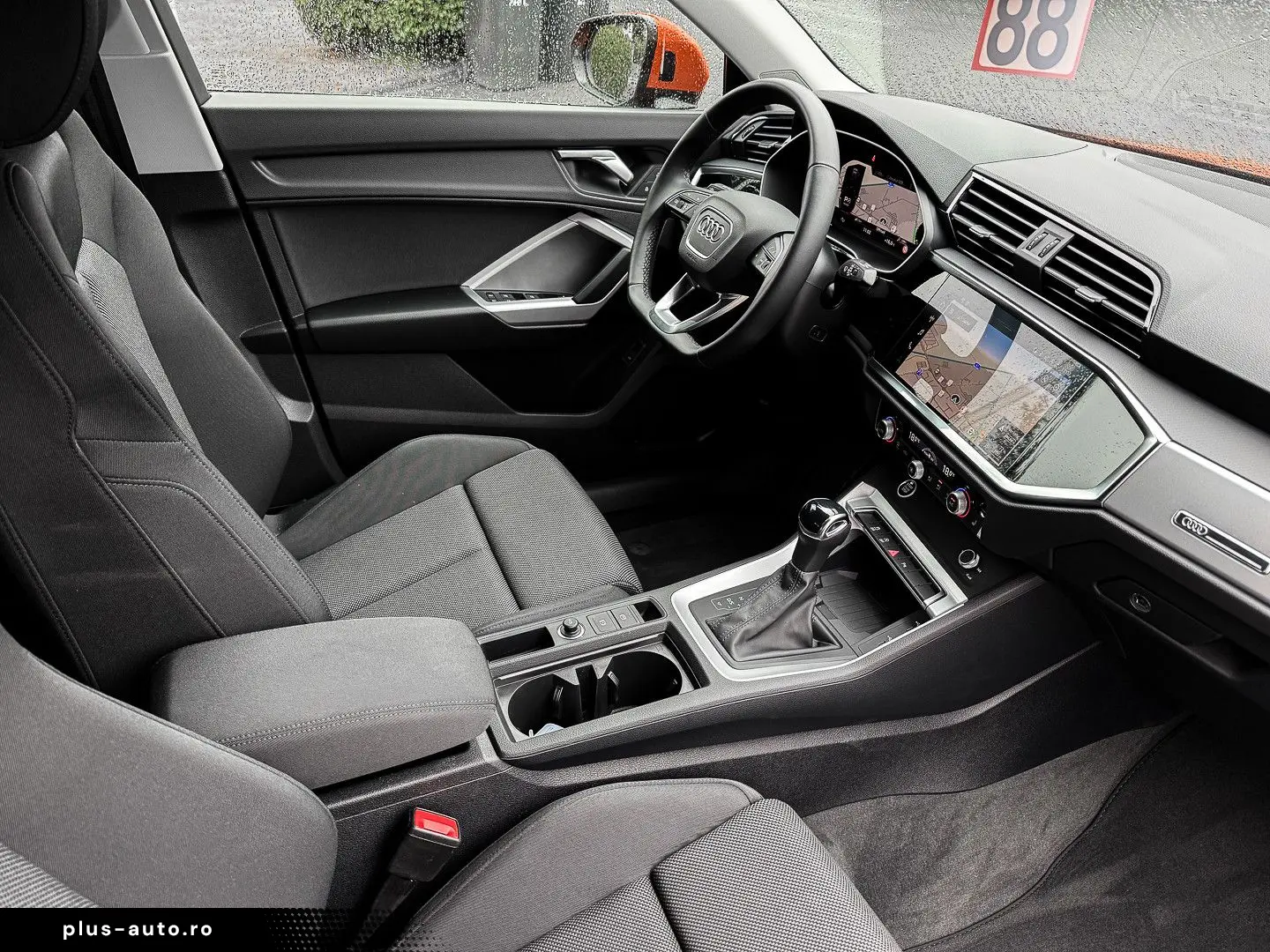 AUDI Q3 35TFSI S line ACC AHK Navi  Kam 19Zoll