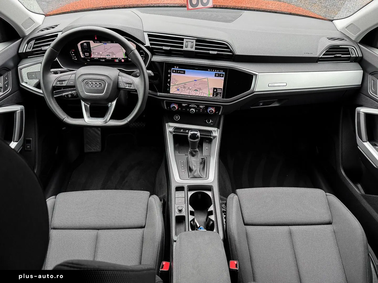 AUDI Q3 35TFSI S line ACC AHK Navi  Kam 19Zoll