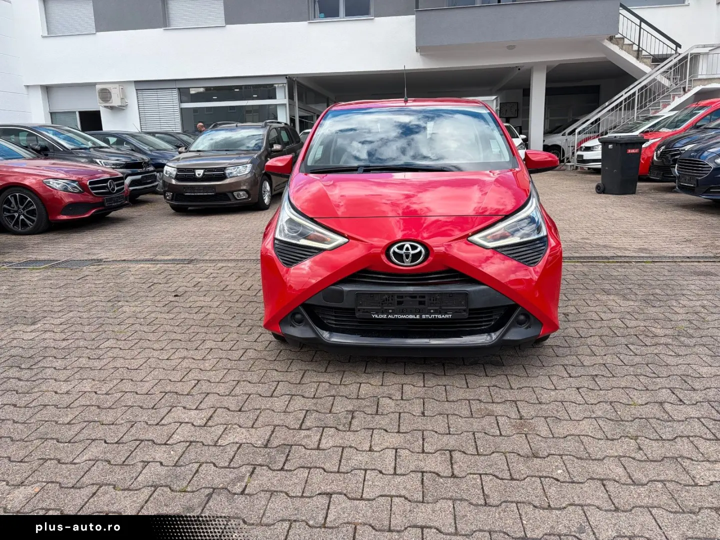 TOYOTA Aygo AYGO x-play ERSTE HAND BT TEMPOMAT