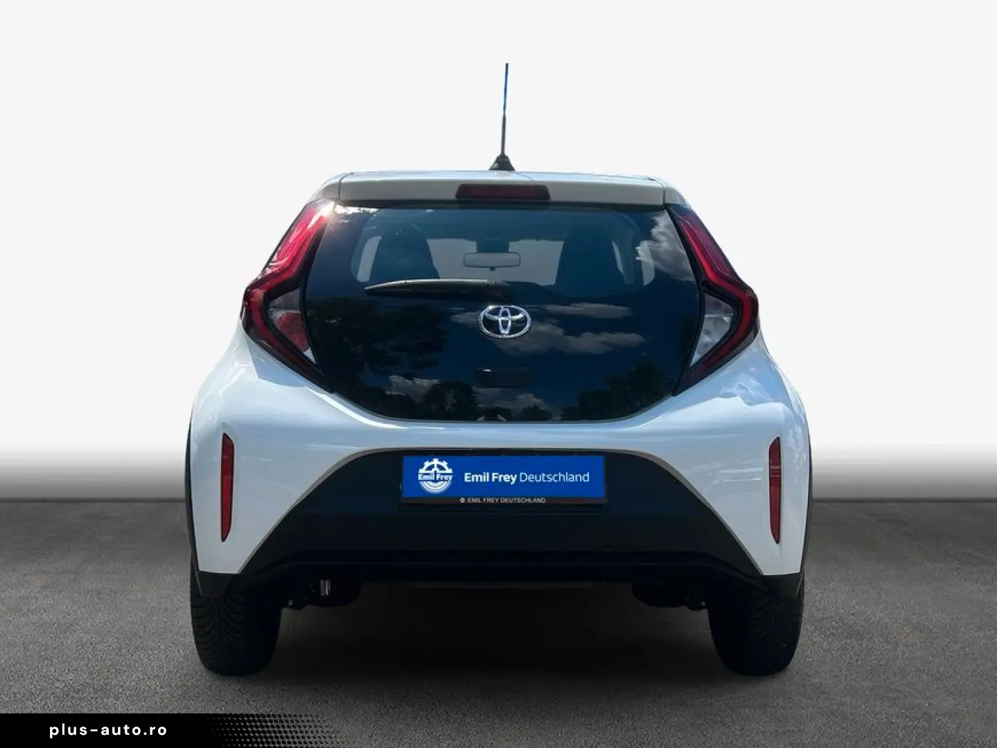 TOYOTA Aygo X S-CVT Play  Allwetter