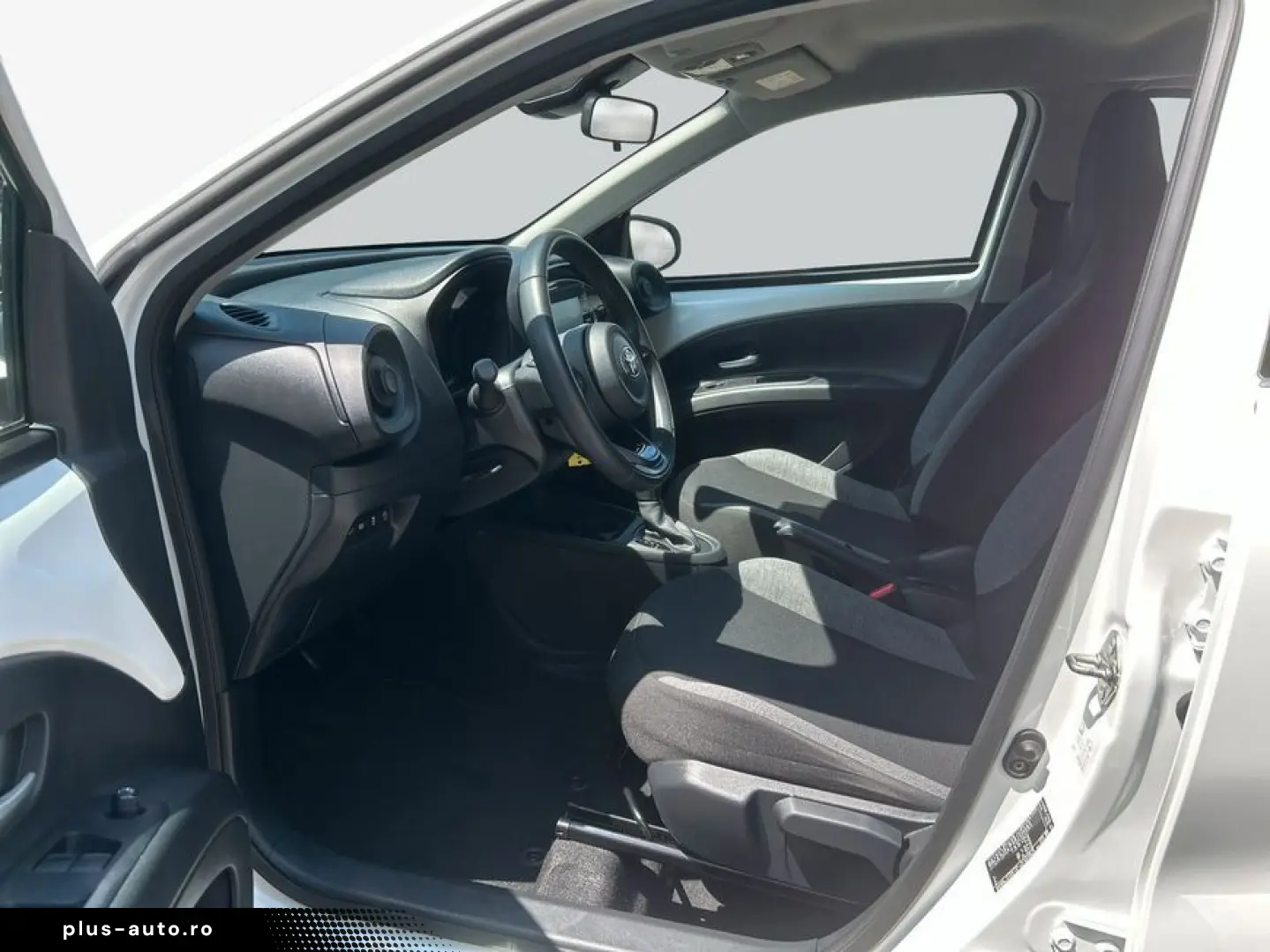 TOYOTA Aygo X S-CVT Play  Allwetter