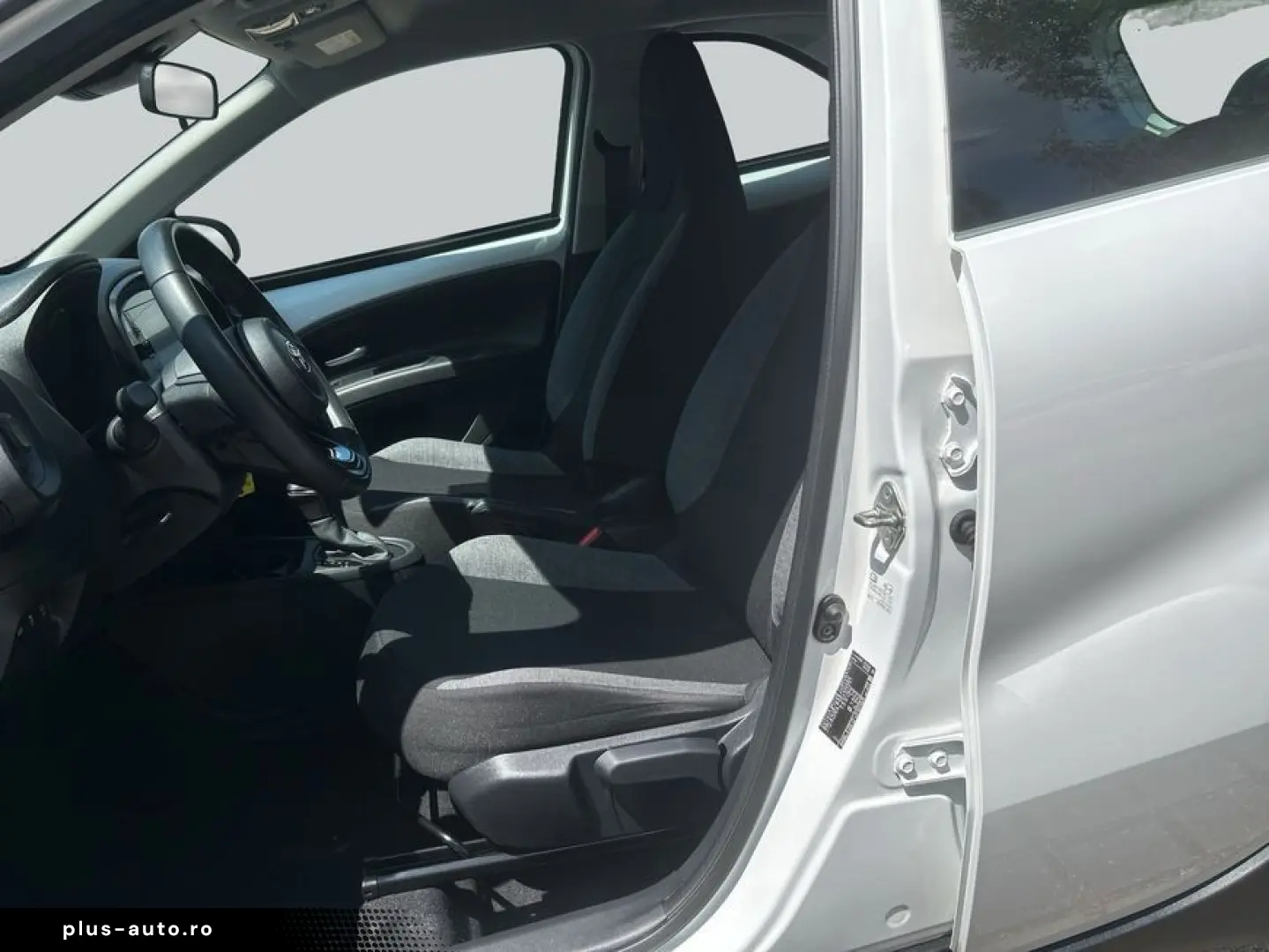 TOYOTA Aygo X S-CVT Play  Allwetter