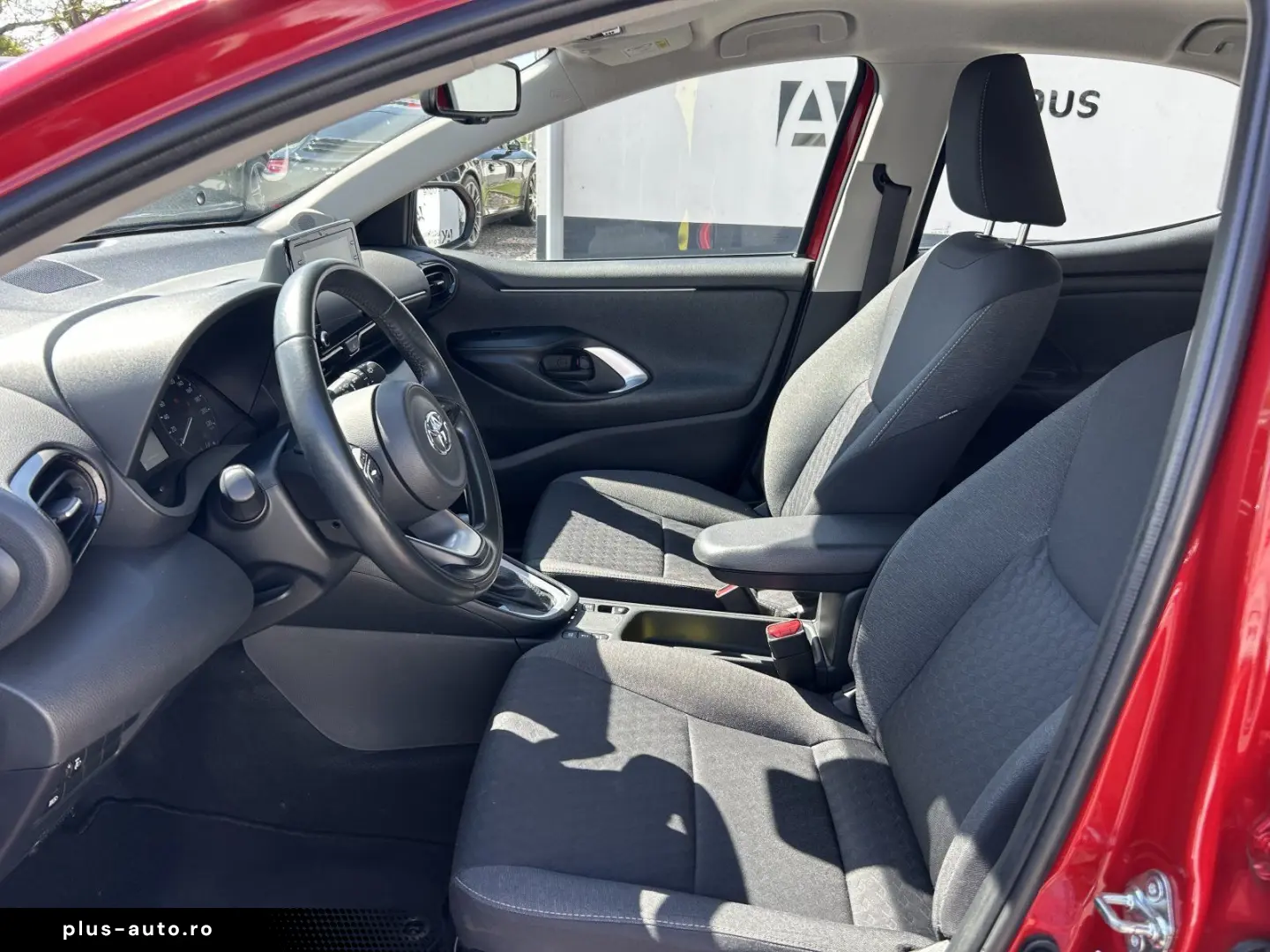 TOYOTA Yaris 1.5 Dual-VVT-iE (Hybrid) AUTOMATIK KAMERA
