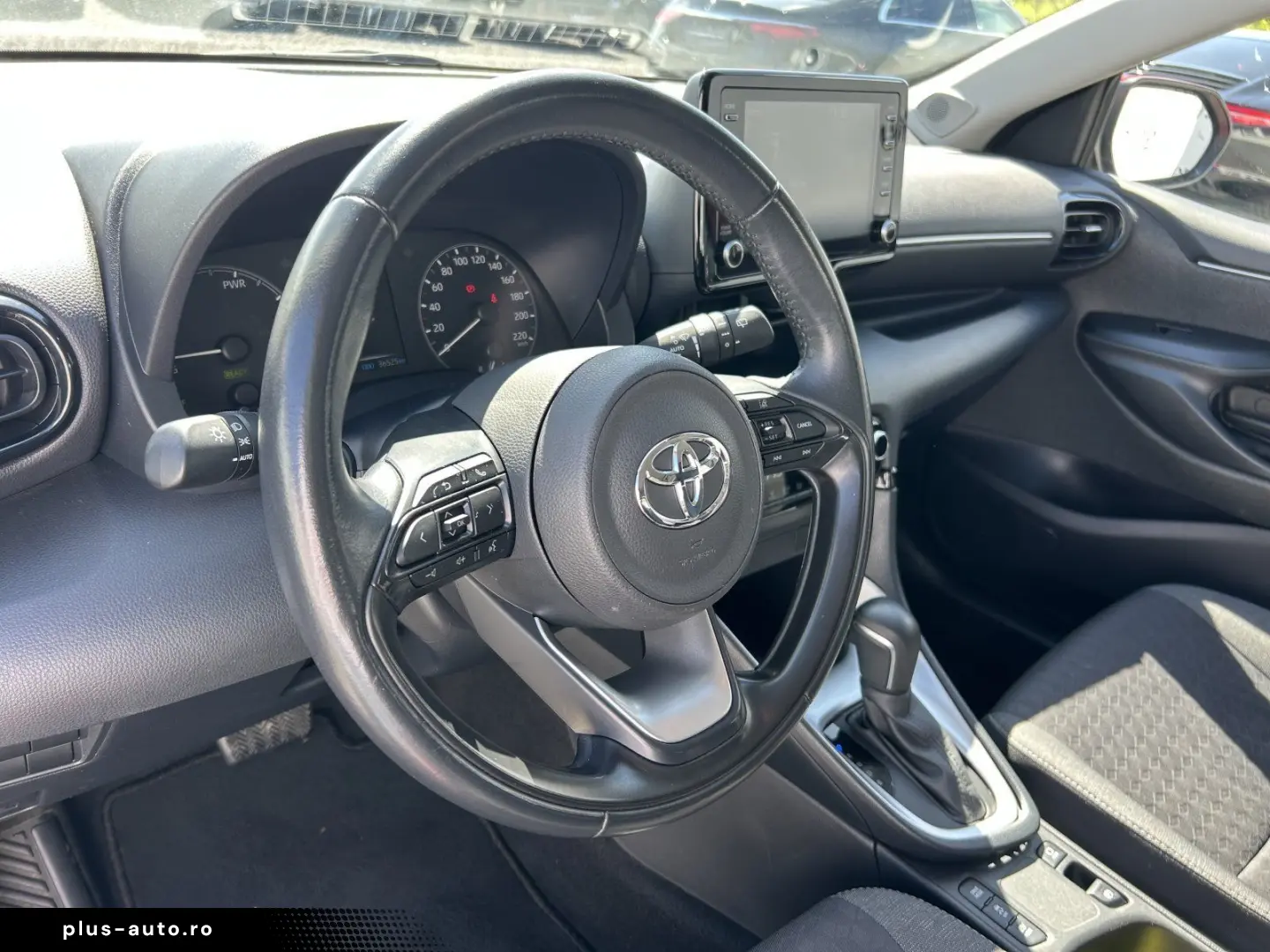 TOYOTA Yaris 1.5 Dual-VVT-iE (Hybrid) AUTOMATIK KAMERA