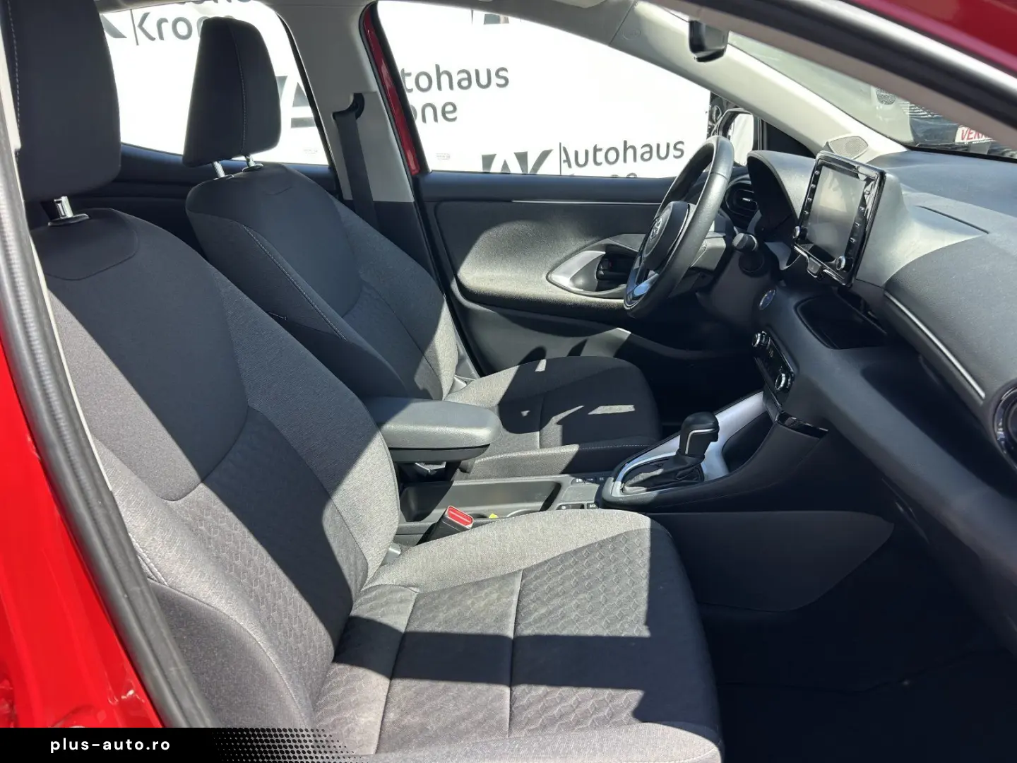 TOYOTA Yaris 1.5 Dual-VVT-iE (Hybrid) AUTOMATIK KAMERA