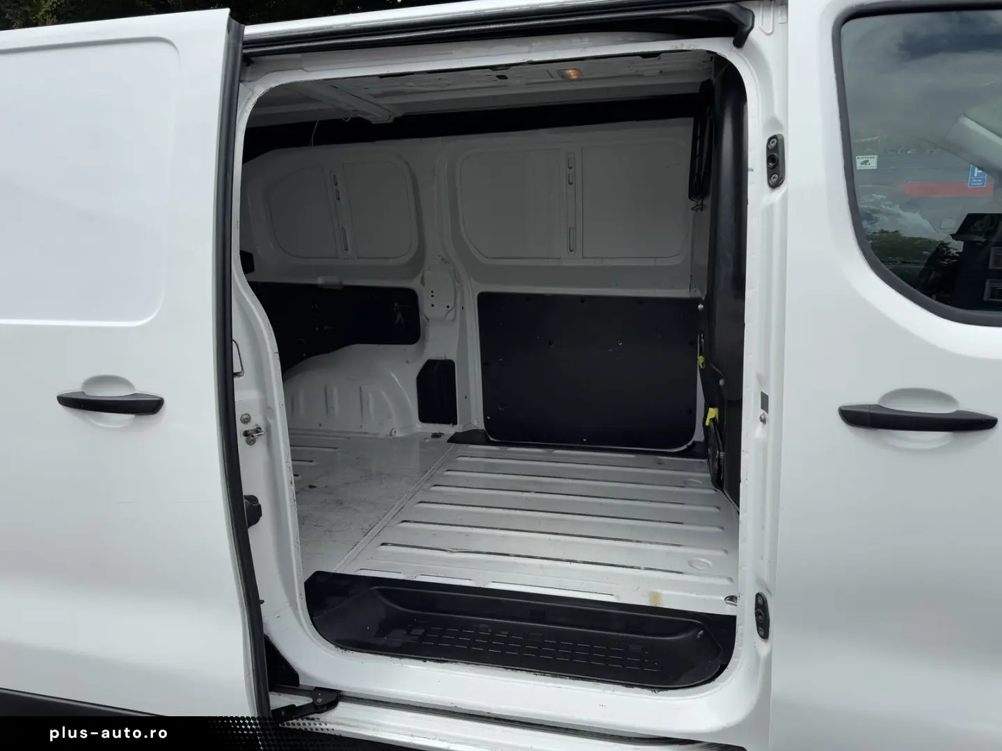 TOYOTA Proace Verso Electric 75 kWh NAVIGATION KAMERA