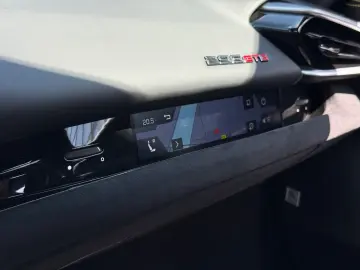 FERRARI 296 GTB  JBL  LIFT  DEUTSCHES FZG AUS 1. HAND