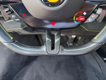 FERRARI 296 GTB  JBL  LIFT  DEUTSCHES FZG AUS 1. HAND