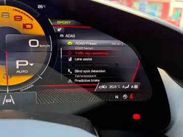 FERRARI 296 GTB  JBL  LIFT  DEUTSCHES FZG AUS 1. HAND