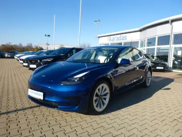 TESLA Model 3 Standard RWD  Autopilot Glasdach
