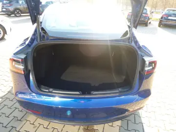 TESLA Model 3 Standard RWD  Autopilot Glasdach