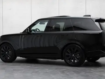 Land Rover Range Rover P460e - Meridian - HUD