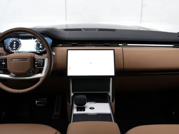 Land Rover Range Rover P460e - Meridian - HUD