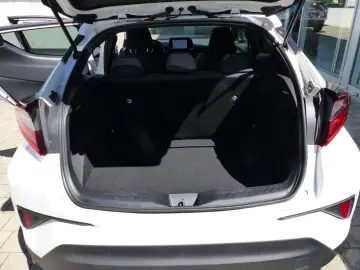 TOYOTA C-HR 1.8 VVT-i Hybrid TeamD Navi LED PDC SHZ Alu