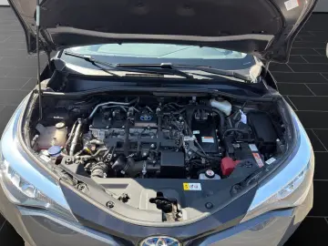 TOYOTA C-HR HYBRID BUSINESS EDITION CARPLAY TOP