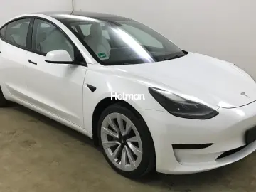 TESLA Model 3 Standard Range A.Pilot Pr.Int.