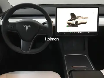 TESLA Model 3 Standard Range A.Pilot Pr.Int.