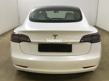 TESLA Model 3 Standard Range A.Pilot Pr.Int.