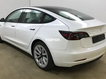TESLA Model 3 Standard Range A.Pilot Pr.Int.