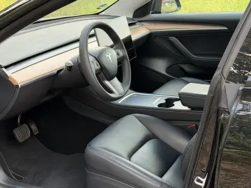 TESLA Model 3 Long Range RWD aus 1.Hand SOH 93 9%