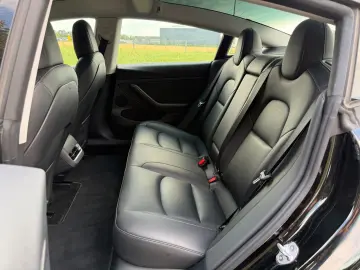 TESLA Model 3 Long Range RWD aus 1.Hand SOH 93 9%