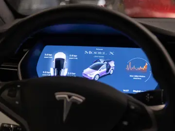 Tesla Model X 100D