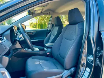 TOYOTA RAV 4 RAV4 Hybrid 4x4   Navi   Kamera   LED