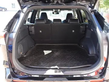TOYOTA RAV 4 2.5 Hybrid Black Edition Allrad 3J Garanti