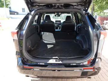 TOYOTA RAV 4 2.5 Hybrid Black Edition Allrad 3J Garanti