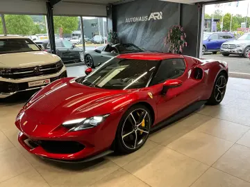 FERRARI 296 GTB Karbon JBL Lift 1.Hand