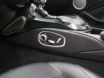 ASTON MARTIN V8 Vantage 4.0 V8 Roadster