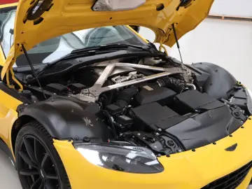 ASTON MARTIN V8 Vantage 4.0 V8 Roadster