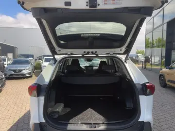 TOYOTA RAV 4 2.5 VVT-i Hybrid Team Deutschland 4x4 AHK